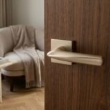 Alloytek - Belta Zinc Door Handle Combo Set with 60mm Pin Cylinder Lock & Knob