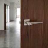 Alloytek - Palett Zinc Door Handle Collection with Lock & Latch