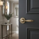 Alloytek - Shark Rose Brass Door Handle Combo Set with 60mm Pin Cylinder Lock & Knob